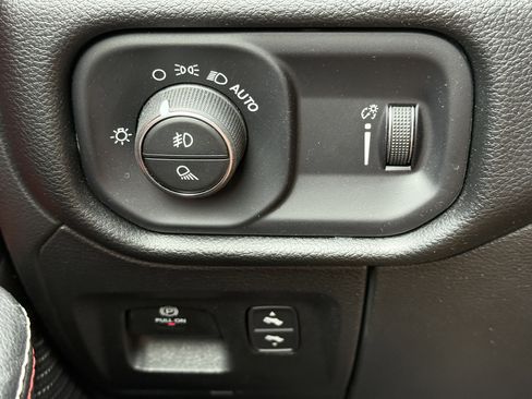 Used 2022 RAM 1500 Rebel w/ Rebel Level 2 Equipment Group AWD/4WD image 23