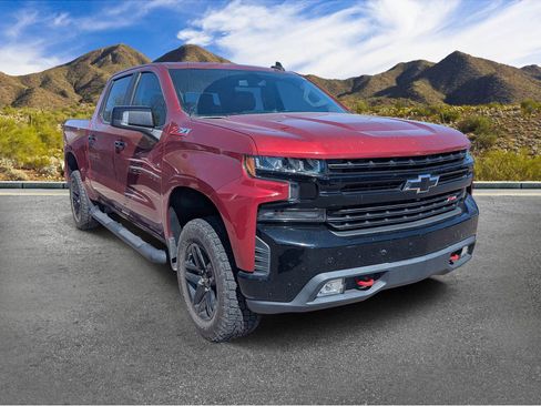 Used 2019 Chevrolet Silverado 1500 LT Trail Boss AWD/4WD image 3