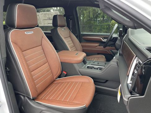 New 2025 GMC Sierra 2500 Denali Ultimate w/ Max Trailering Package image 65