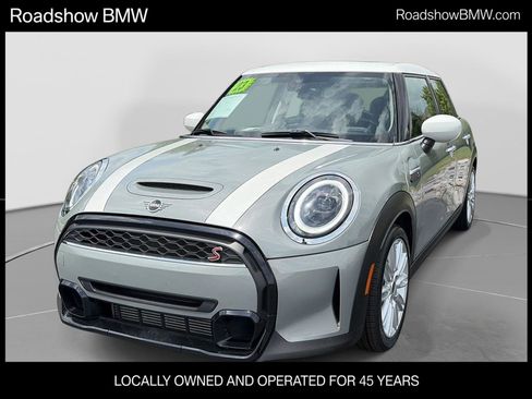 Used 2023 MINI Cooper S FWD image 1