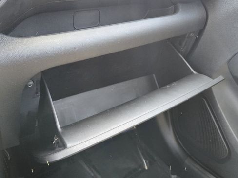 Certified 2023 Hyundai Venue SEL FWD image 20