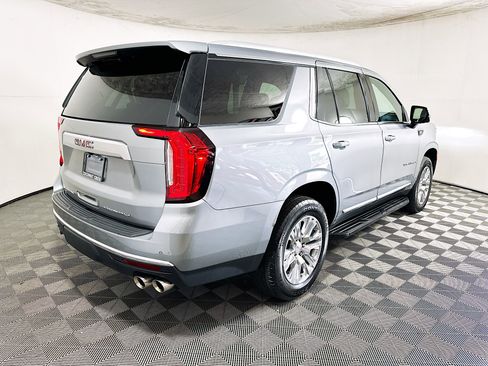 Used 2023 GMC Yukon Denali RWD image 3