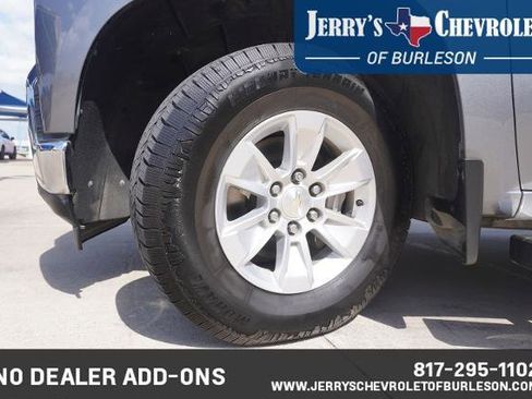 Used 2021 Chevrolet Silverado 1500 LT RWD image 12