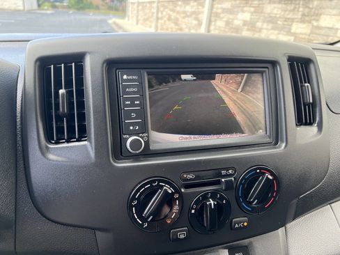 Used 2020 Nissan NV200 SV w/ Back Door Glass Package image 14