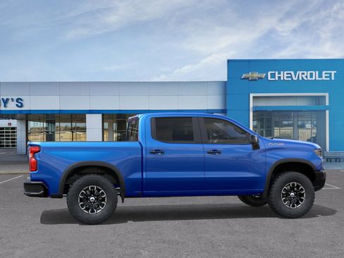 New 2026 Chevrolet Silverado 1500 ZR2 AWD/4WD image 6
