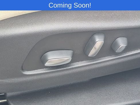Used 2023 Cadillac XT5 Sportv w/ LPO, Floor Liner Package AWD/4WD image 17