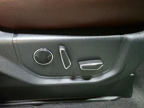 Used 2024 Ford Expedition Max Limited image 30