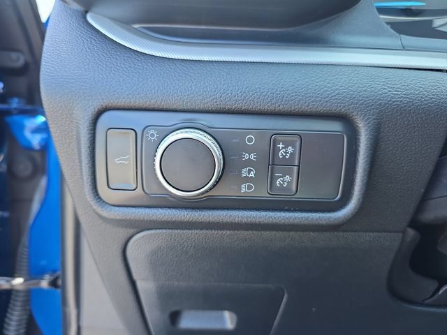 Used 2020 Ford Explorer XLT RWD image 18