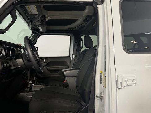 Used 2023 Jeep Wrangler Unlimited Rubicon 4xe image 20