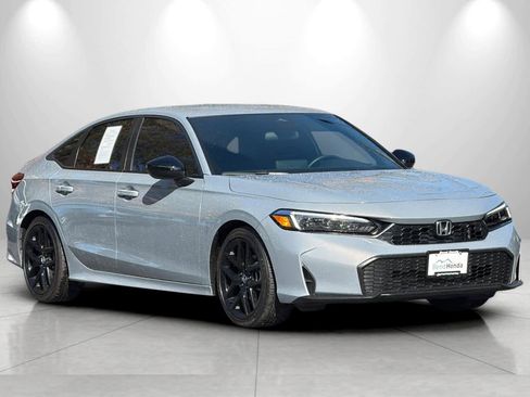 Used 2025 Honda Civic Sport image 9