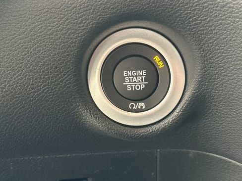 New 2026 Chrysler Voyager LX image 23