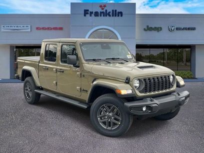New 2026 Jeep Gladiator Sport