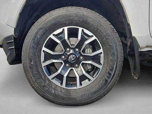 Certified 2022 Toyota Tacoma TRD Sport RWD image 29