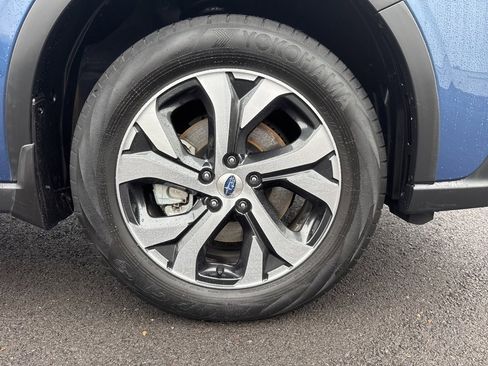 Certified 2022 Subaru Outback Limited w/ Popular Package #2 image 9