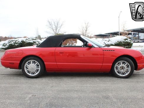 Used 2002 Ford Thunderbird image 9