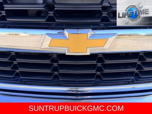 Used 2016 Chevrolet Silverado 1500 LT w/ All Star Edition image 7