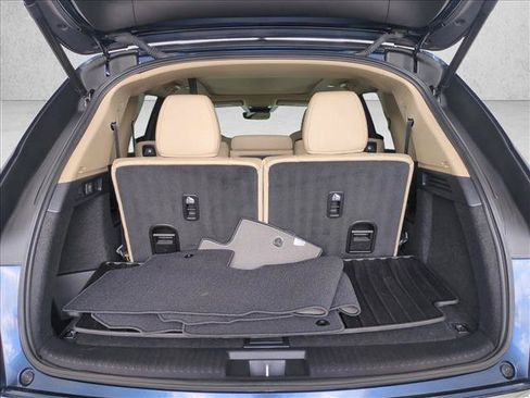 Used 2025 Acura MDX FWD image 6