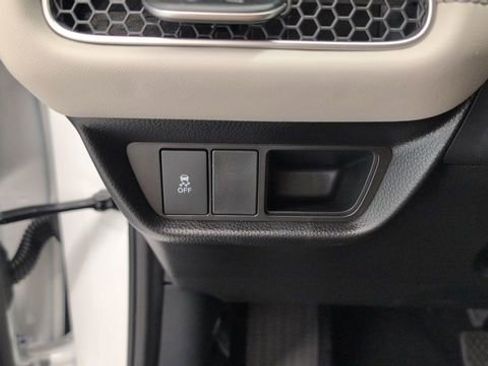 New 2026 Honda HR-V EX-L image 14