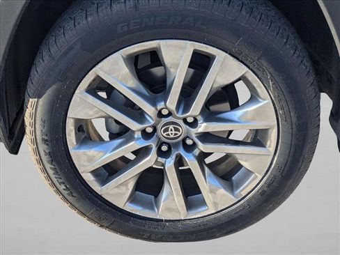 Used 2024 Toyota RAV4 XLE Premium AWD/4WD image 14