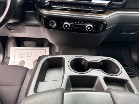 Used 2022 GMC Sierra 1500 Elevation image 17