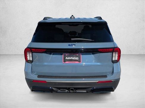 New 2026 Ford Explorer ST-Line image 7