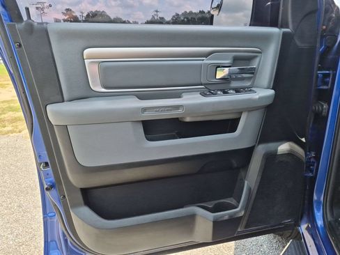 Used 2018 RAM 1500 Big Horn RWD image 13