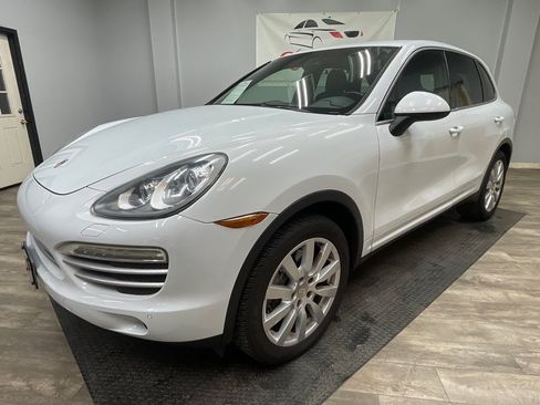 Used 2014 Porsche Cayenne AWD/4WD image 1