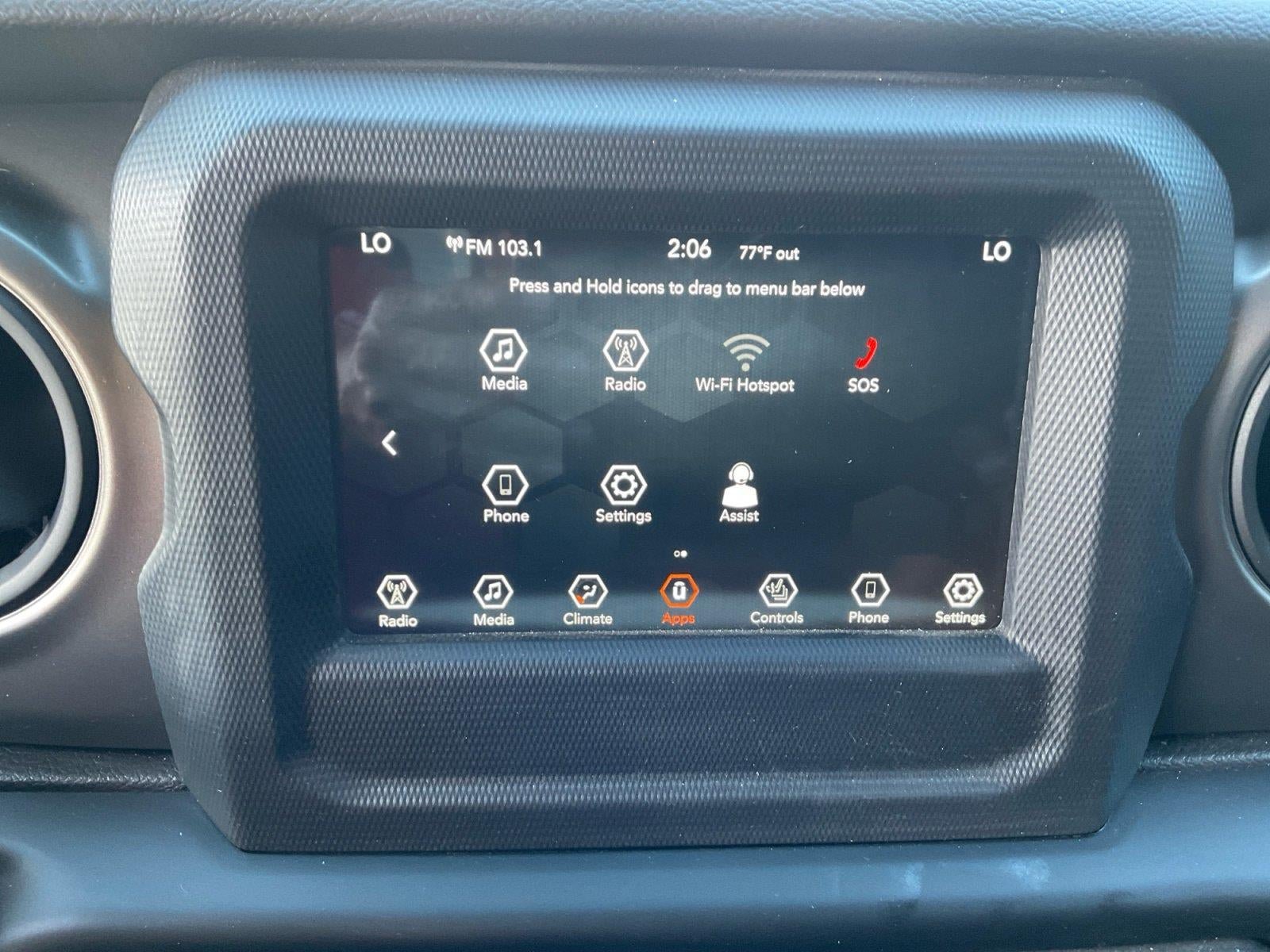 Used 2023 Jeep Gladiator Sport AWD/4WD image 17