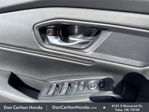 New 2025 Honda Accord SE image 8