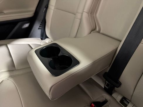 New 2026 Lincoln Corsair Premiere image 58