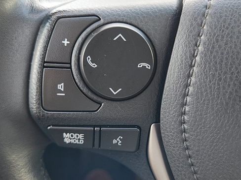 Used 2018 Toyota RAV4 Limited w/ Advanced Technology Package AWD/4WD image 12