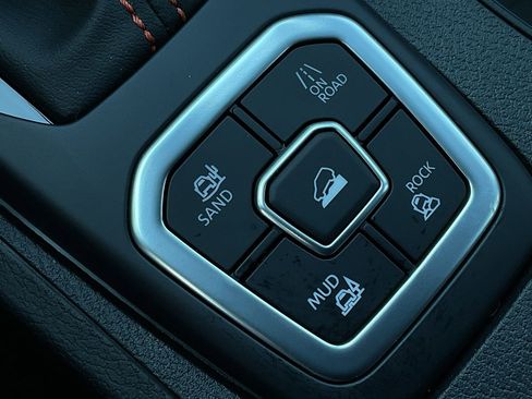 New 2026 Nissan Frontier PRO-4X w/ Pro Premium Package image 44