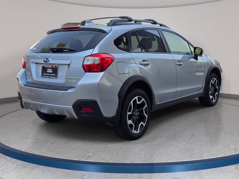 Used 2017 Subaru Crosstrek 2.0i Limited AWD/4WD image 6