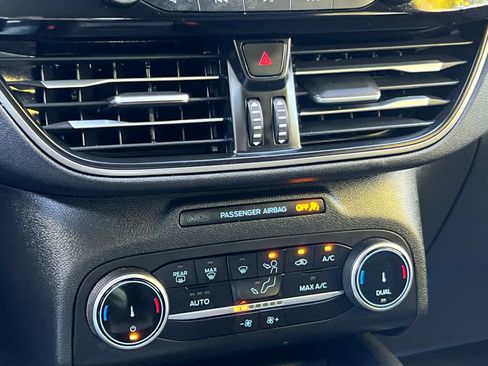 Used 2025 Ford Escape Active image 22