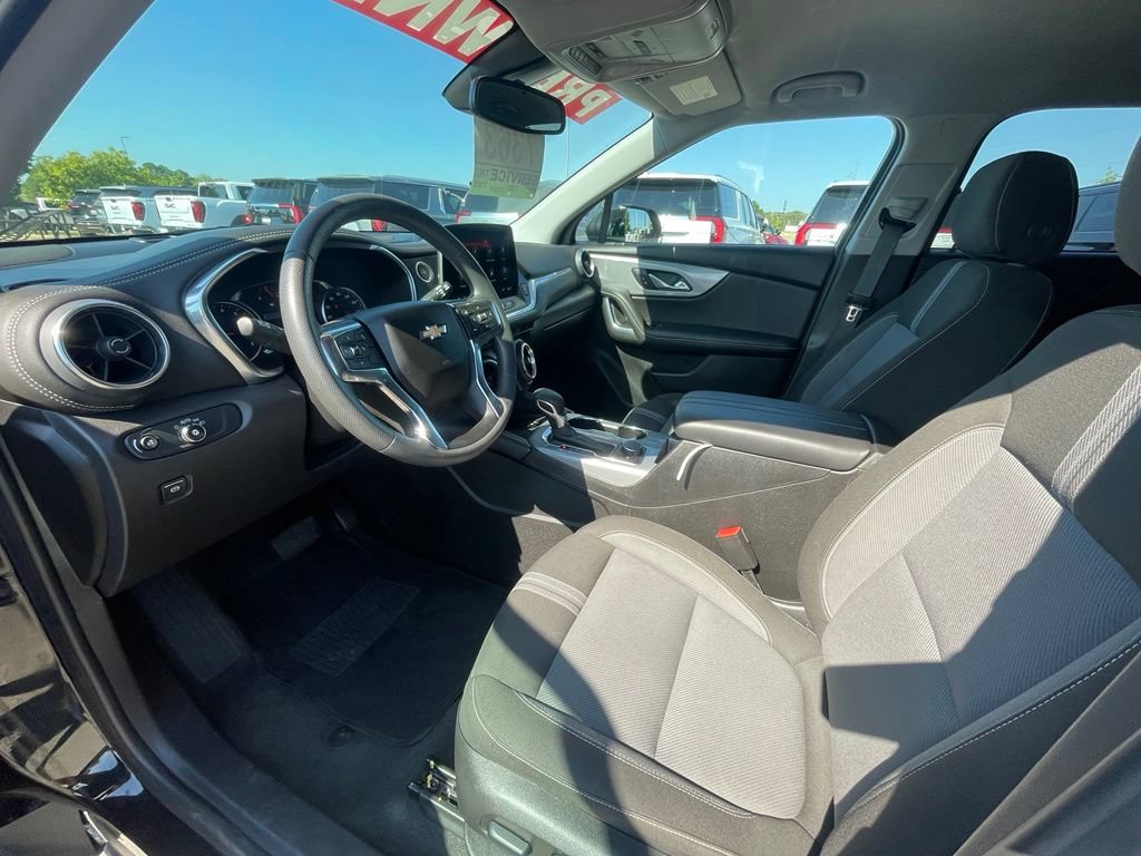 Used 2023 Chevrolet Blazer LT w/ Convenience Package FWD image 11
