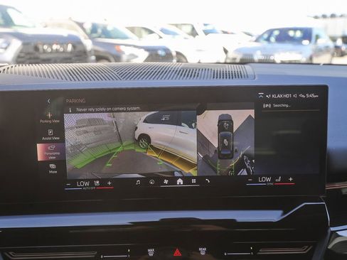 Certified 2025 BMW 530i RWD image 20