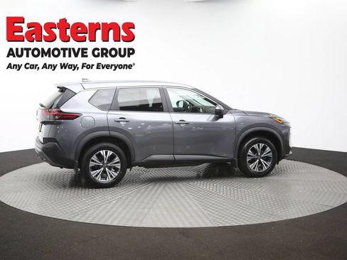 Used 2023 Nissan Rogue SV AWD/4WD image 39
