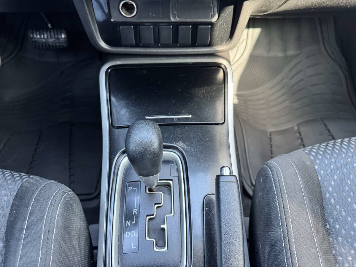 Used 2018 Mitsubishi Outlander ES FWD image 49