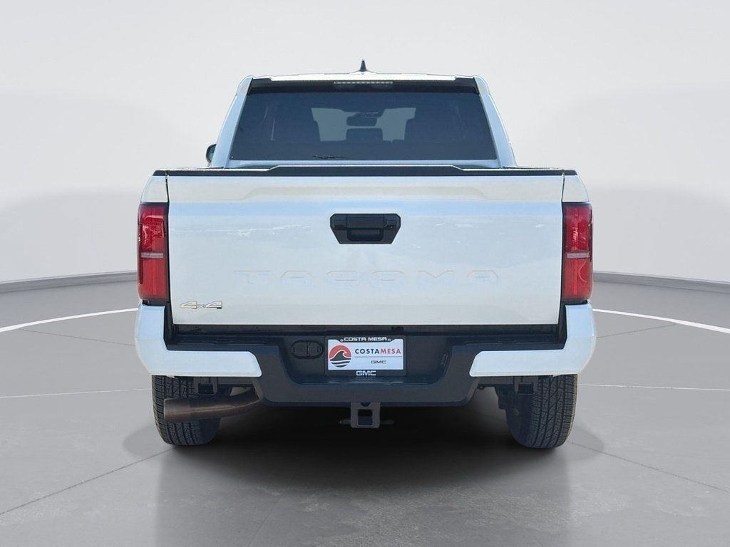 Used 2026 Toyota Tacoma SR5 AWD/4WD image 4
