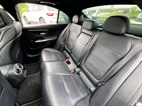 Used 2022 Mercedes-Benz C 300 Sedan w/ Exclusive Trim Package image 21