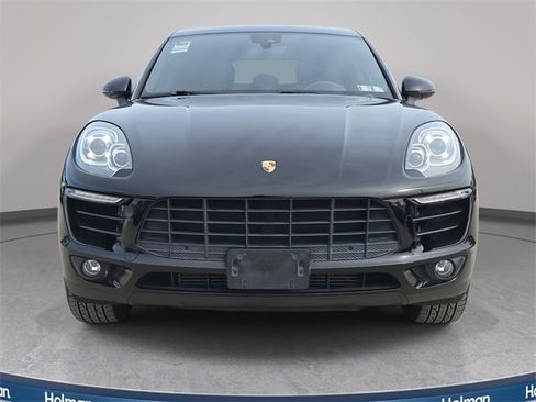 Used 2017 Porsche Macan Base image 3