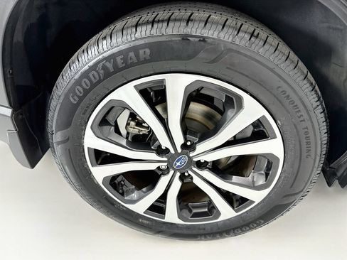 Used 2024 Subaru Forester Limited w/ POP Package 3 AWD/4WD image 31