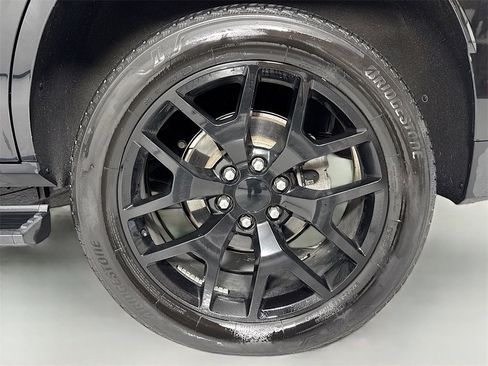 Used 2021 GMC Yukon Denali image 10