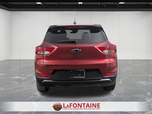 Used 2023 Chevrolet TrailBlazer LS w/ LPO, Blackout Package image 4