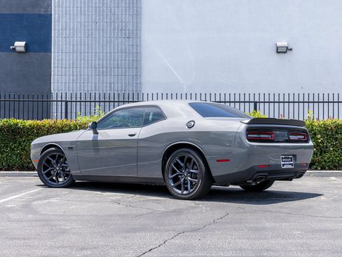 Used 2023 Dodge Challenger R/T w/ Blacktop Package RWD image 9