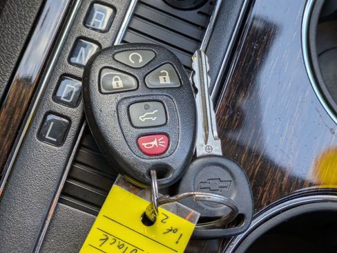 Used 2015 Chevrolet Traverse LTZ image 31