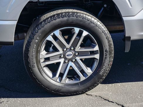 Used 2022 Ford F150 XL w/ STX Appearance Package image 8