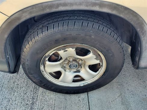 Used 2015 Honda CR-V LX image 4