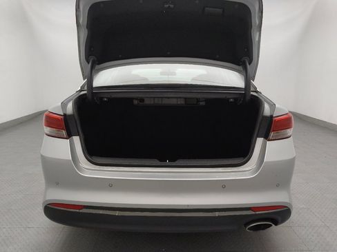 Used 2018 Kia Optima LX FWD image 29