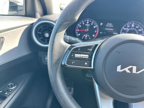 Used 2022 Kia Forte Sedan image 28